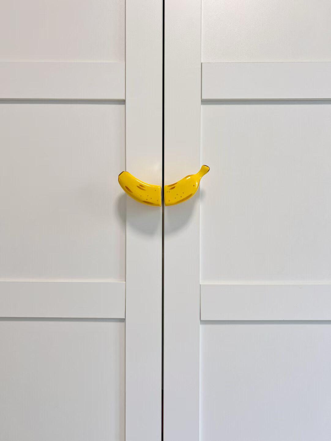 Banana-Shaped Ceramic Cabinet Handle