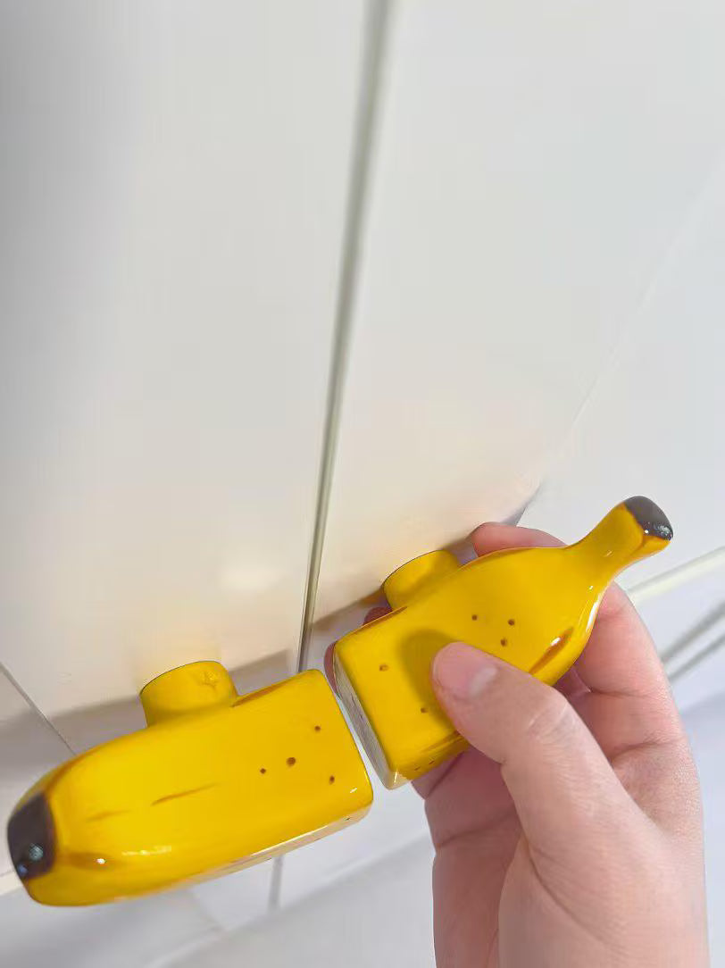 Banana-Shaped Ceramic Cabinet Handle