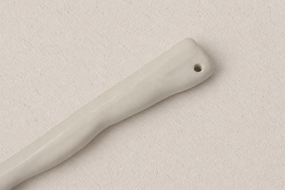 Leg-Shaped Ceramic Straw