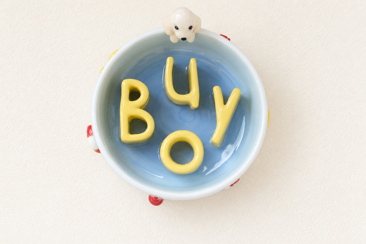 Custom Ceramic Pet Slow Feeder Bowl with Pet Sculpture & 3D Details