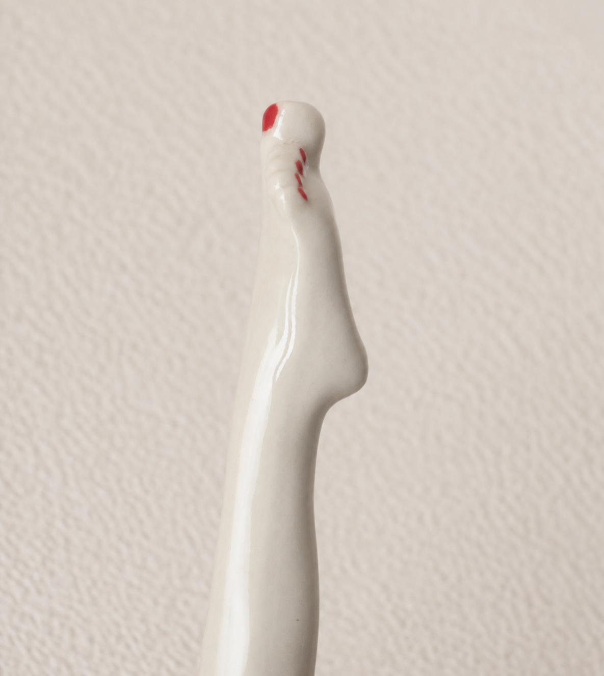 Leg-Shaped Ceramic Straw